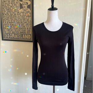 New with tags black Splendid long sleeve fitted cotton t-shirt size XS
